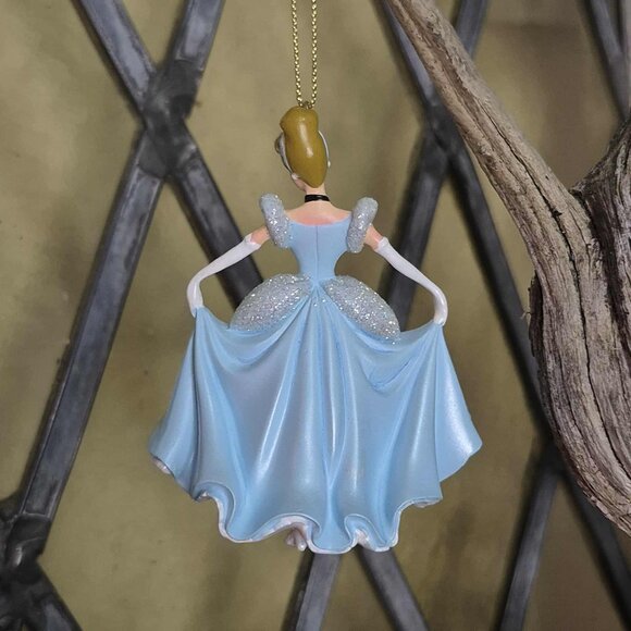 Disney Princess Cinderella Figurine Ornament - Picture 2 of 9